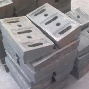 Parti di ricambio di trituratore a colpo di pietra trituratore di pietra a colpo di piastra di impatto parti di usura trituratore